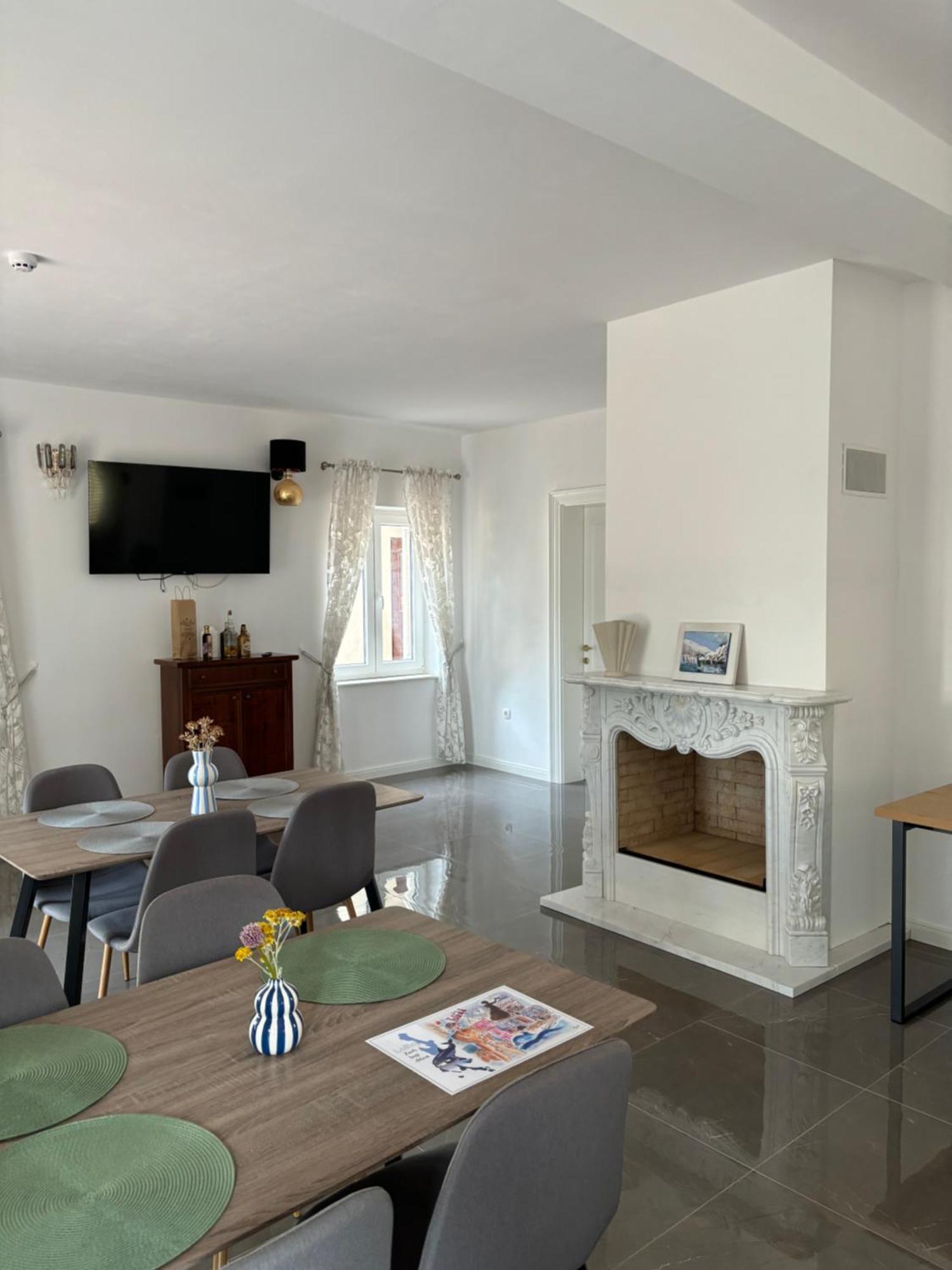 Captain' S Villa Boutique Hotel Veli Losinj Exterior photo